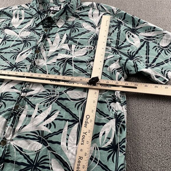 Salty Crew Shirt Adult 2XL XXL Floral Button Up Short Sleeve Casual Outdoor Mens - Picture 10 of 14